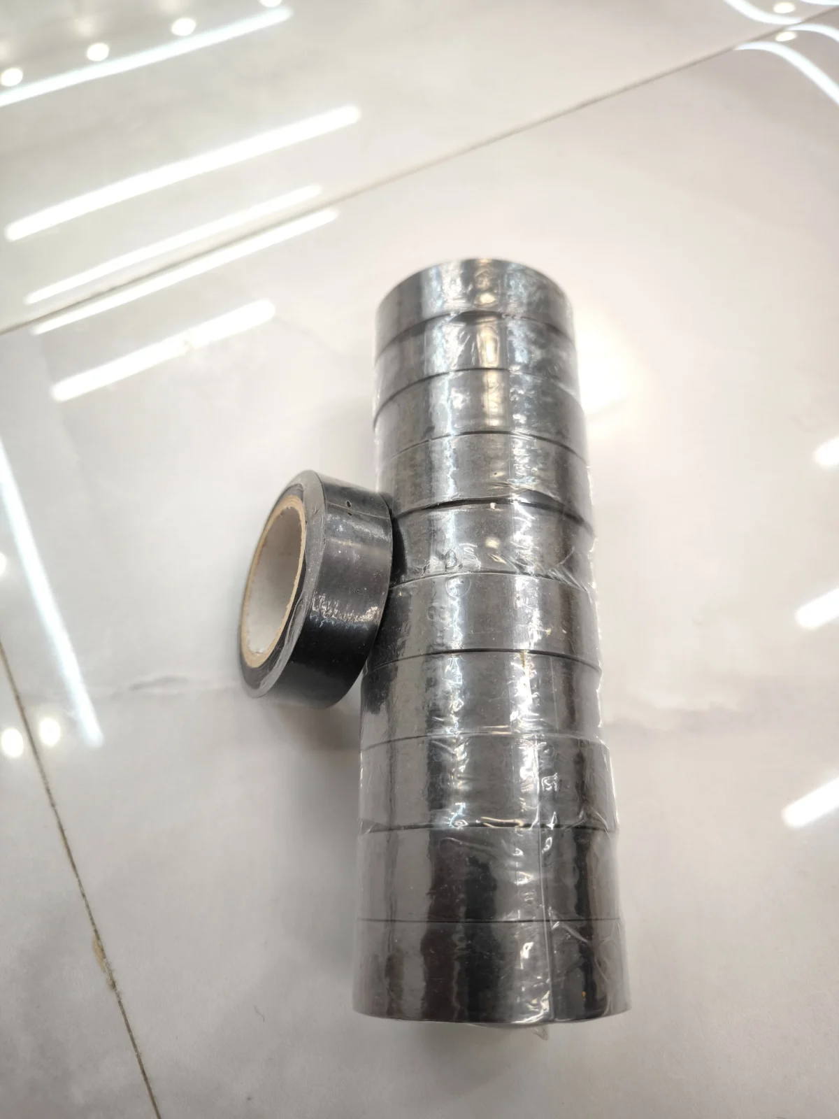 چسب برق مشکی استاندارد ۷ یارد